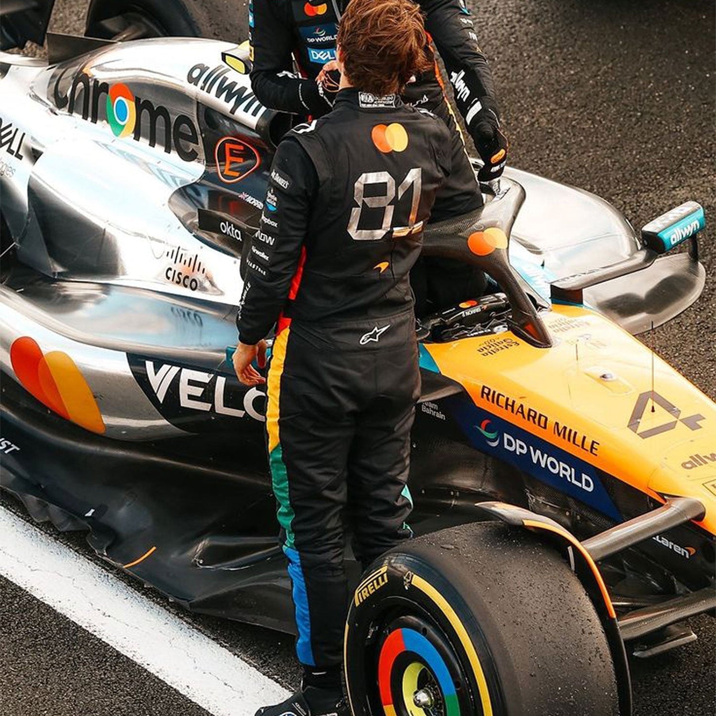 2025 Oscar Piastri Silverstone British GP F1 Racing Suit Team McLaren